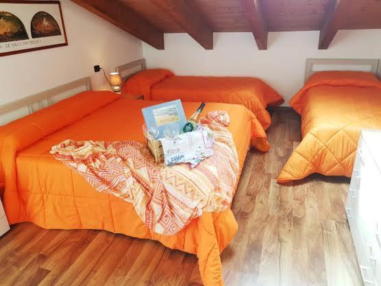 Casa Vacanza Zaira & Claudio Pianello Del Lario Εξωτερικό φωτογραφία